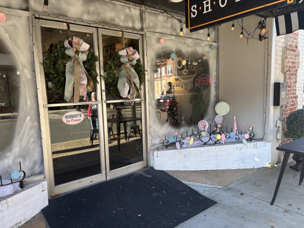 Cry Freedom Missions holiday window display